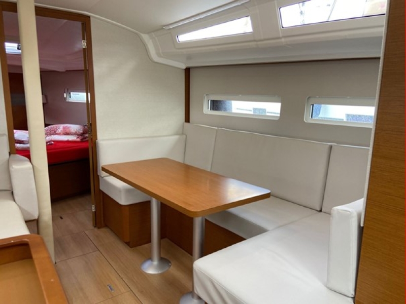 Charteryacht Sun Odyssey 410 Bonjour from Trend Travel Yachting 3